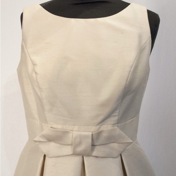 Alexia Designs Dress Model 4112 Size 4 Champagne - Picture 11 of 11